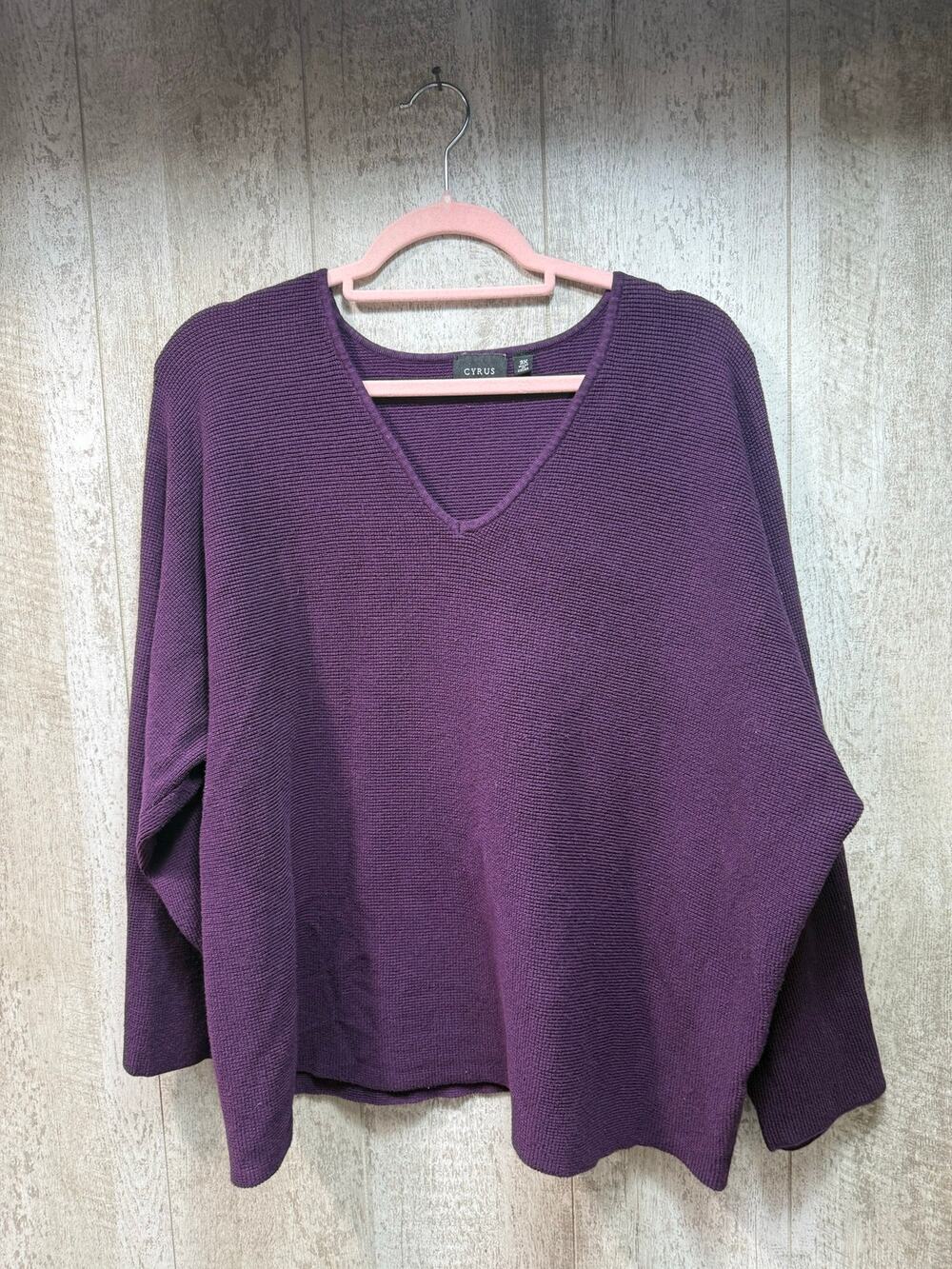 Cyrus Sweater Women’s 3X Purple Ribbed Knit V-Neck Dolman Sleeve Pullover